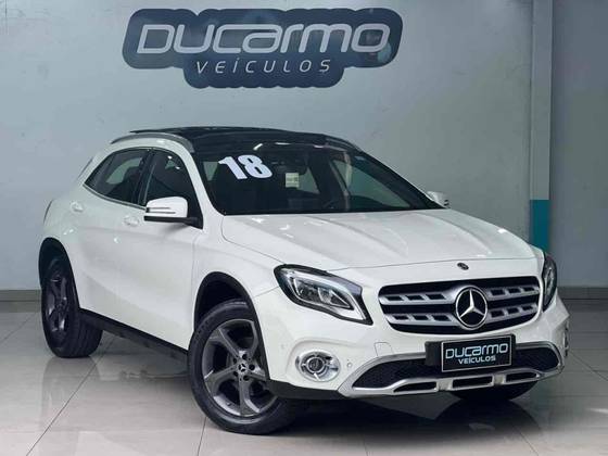 MERCEDES-BENZ GLA 200 1.6 CGI FLEX ENDURO 7G-DCT MERCEDES-BENZ GLA 200 1.6 CGI FLEX ENDURO 7G-DCT